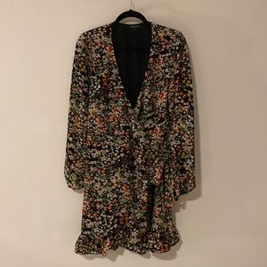 Floral wrap arround dress